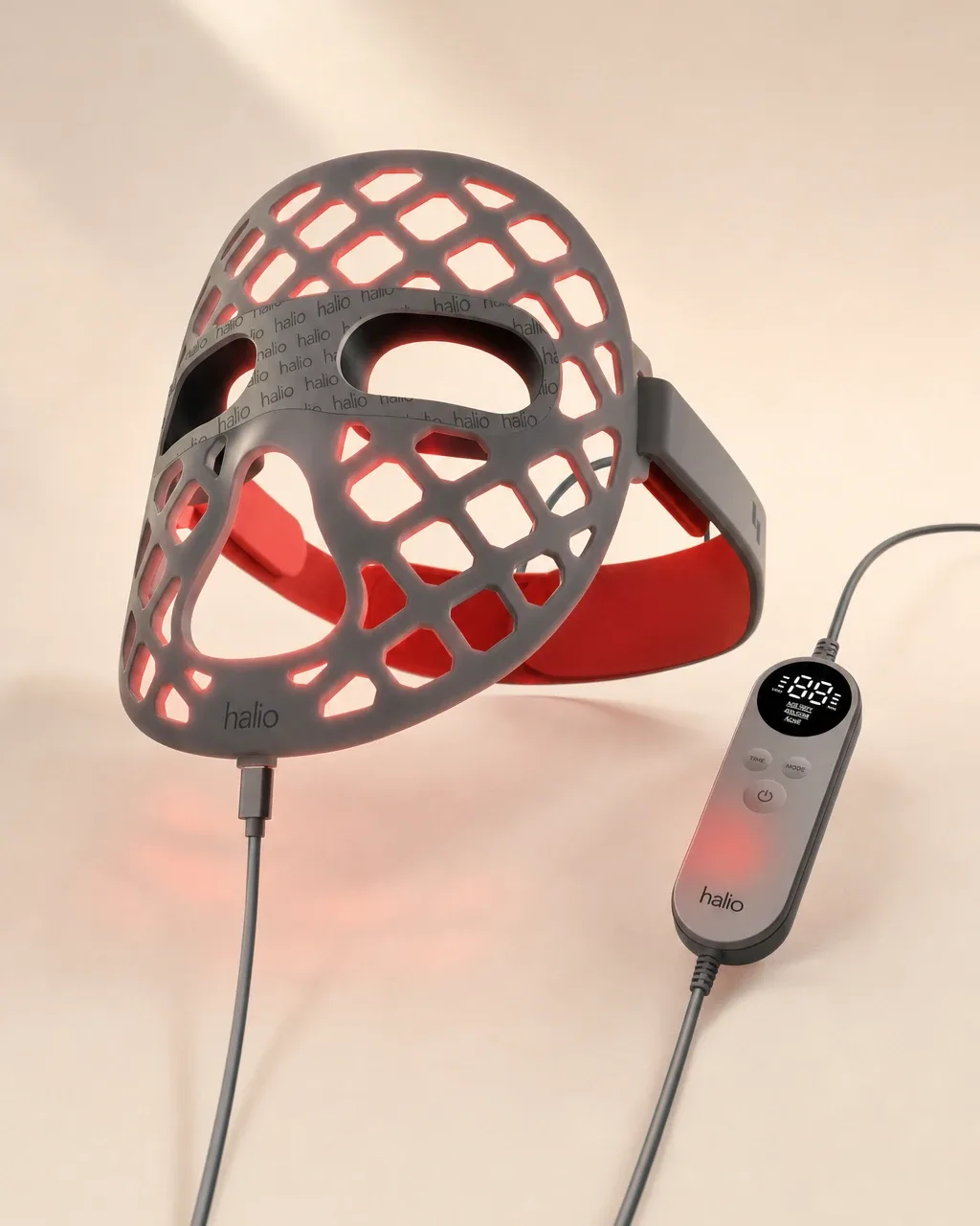 Halio PureGlow Ultralite Silicone LED Face Mask Pro, centred two line headline spec line white pill g