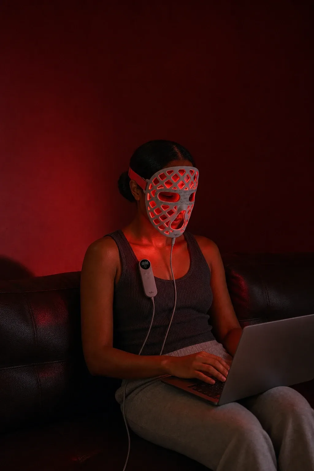 Halio PureGlow Ultralite Silicone LED Face Mask Pro, caps kicker rule italic word circle badge seated